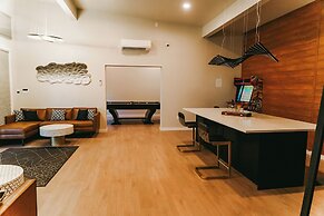 Stardust Big Bend Container Home