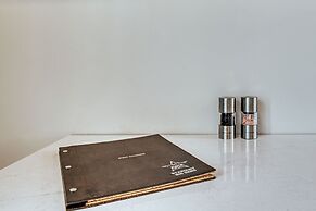 Stardust Big Bend Container Home