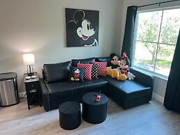 Free Parking Disney Shuttle