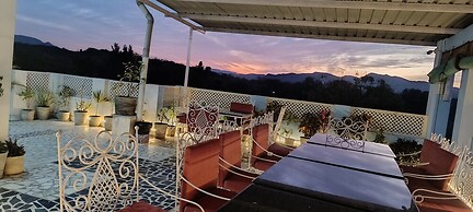 Emperor Palace - A Heritage Villa