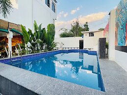 Emperor Palace - A Heritage Villa