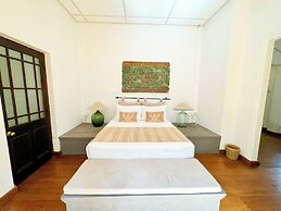 Havelock Place Bungalow