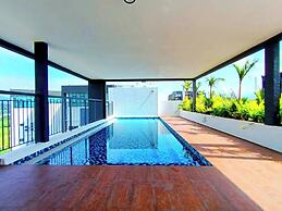 The Horizon Ipoh Dual L13A by Grab A Stay