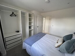 Barn Retreat/ Hottub/ Bbq/ Petsok/wi-fi