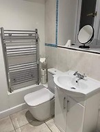 Barn Retreat/ Hottub/ Bbq/ Petsok/wi-fi