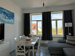 4 room new apartment center contactless