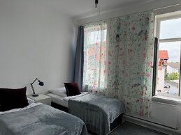 4 room new apartment center contactless