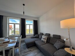 4 room new apartment center contactless