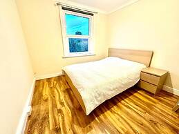 Family House in Eastleigh
