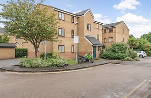 Charming Apartment Close to Central London