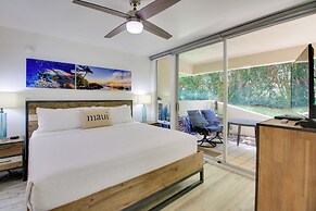 Kihei Condo w/ Pool Access & Lanai, Walk to Beach!