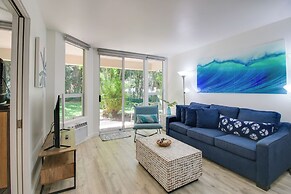 Kihei Condo w/ Pool Access & Lanai, Walk to Beach!