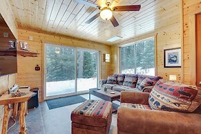 Quiet Cabin on 5 Acres < 2 Mi to Chain O' Lakes