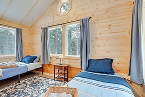 Quiet Cabin on 5 Acres < 2 Mi to Chain O' Lakes