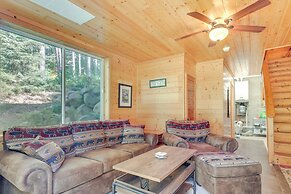 Quiet Cabin on 5 Acres < 2 Mi to Chain O' Lakes