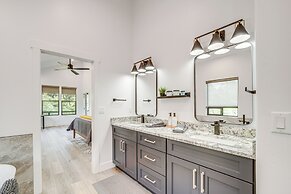 Luxe Pine Home w/ Tonto National Forest Access!