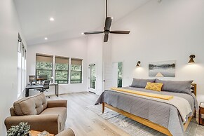 Luxe Pine Home w/ Tonto National Forest Access!