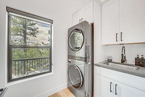 Luxe Pine Home w/ Tonto National Forest Access!