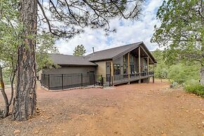 Luxe Pine Home w/ Tonto National Forest Access!