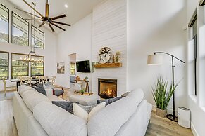 Luxe Pine Home w/ Tonto National Forest Access!