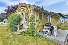 < 2 Mi to Beach: Cozy Cottage w/ Patio on Cape Cod