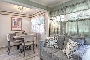 Cozy Cape Cod Cottage < 2 Mi to Beach!