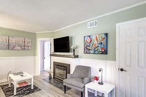 Cozy Cape Cod Cottage < 2 Mi to Beach!