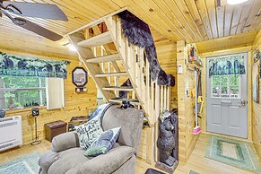 Carrollton Cabin w/ Patio & Fire Pit!
