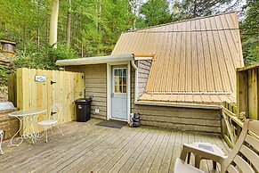 Carrollton Cabin w/ Patio & Fire Pit!