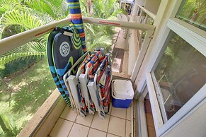 Steps to Shore: Kihei Beachgoer's Condo w/ Pool!