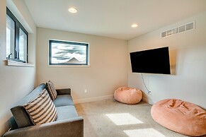 Granby Home w/ Hot Tub: Free Round of Golf in May!