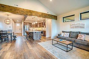 Granby Home w/ Hot Tub: Free Round of Golf in May!