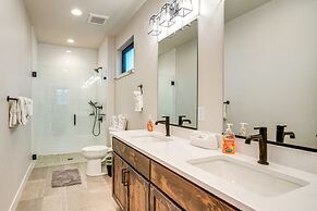 Granby Home w/ Hot Tub: Free Round of Golf in May!