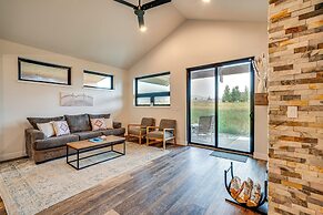 Granby Home w/ Hot Tub: Free Round of Golf in May!