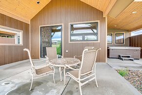 Granby Home w/ Hot Tub: Free Round of Golf in May!