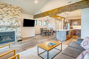 Granby Home w/ Hot Tub: Free Round of Golf in May!