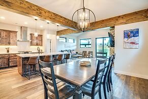 Granby Home w/ Hot Tub: Free Round of Golf in May!