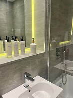 St Albans City Retreat - 2 Bed Apartment