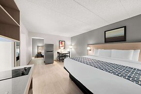 Suburban Studios, Kearney