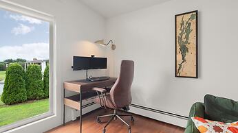 Champ's Landing 3 Bedroom Home by RedAwning