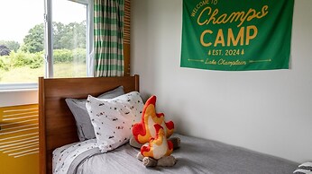 Champ's Landing 3 Bedroom Home by RedAwning