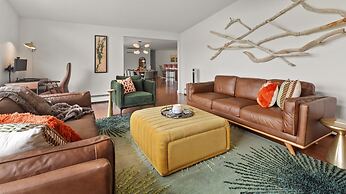 Champ's Landing 3 Bedroom Home by RedAwning