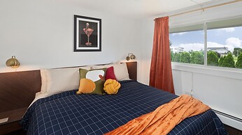 Champ's Landing 3 Bedroom Home by RedAwning