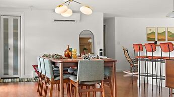 Champ's Landing 3 Bedroom Home by RedAwning