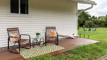 Champ's Landing 3 Bedroom Home by RedAwning