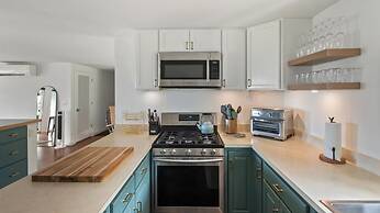 Champ's Landing 3 Bedroom Home by RedAwning