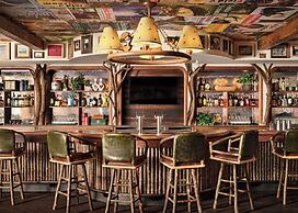 Field & Stream Lodge Bozeman