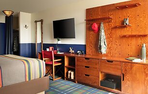 Field & Stream Lodge Bozeman