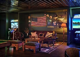 Field & Stream Lodge Bozeman