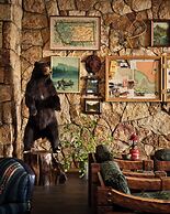 Field & Stream Lodge Bozeman